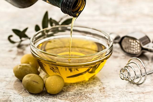 huile d'olive produit terroir de la Provence 